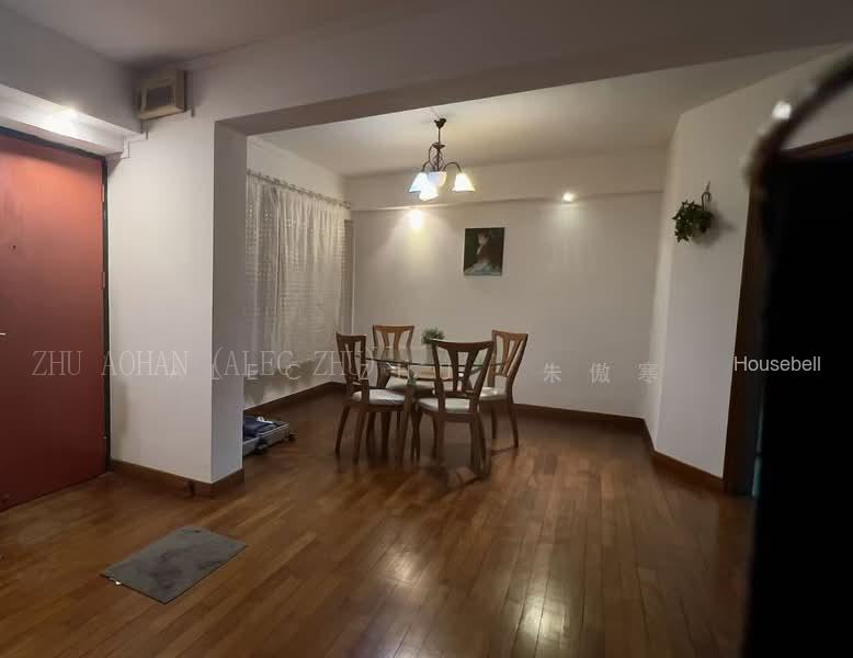 856B Tampines Street 82, S$ 4,200 /月, 1,625 sqft, 组屋 - Executive Apartment