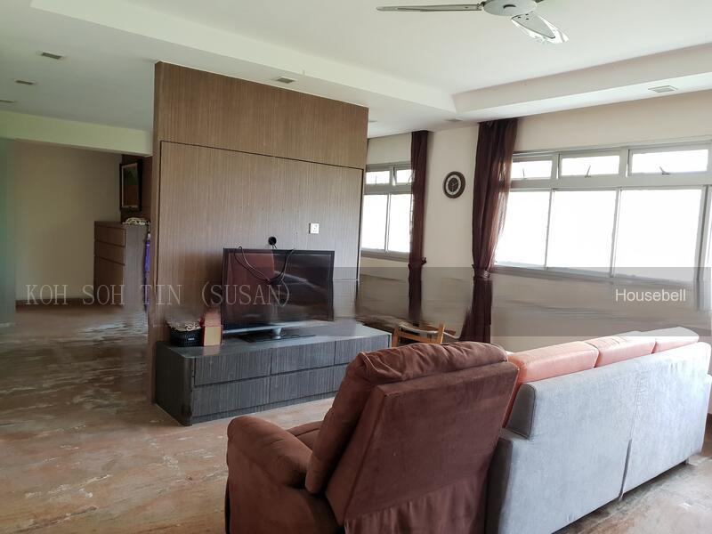 708 Pasir Ris Drive 10, S$ 830,000, 1,367 sqft, 组屋 - 5 I