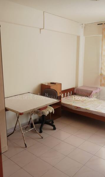 651 Yishun Avenue 4(2)