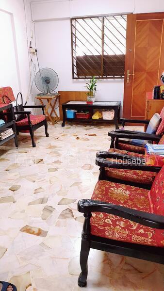 206 Jurong East Street 21