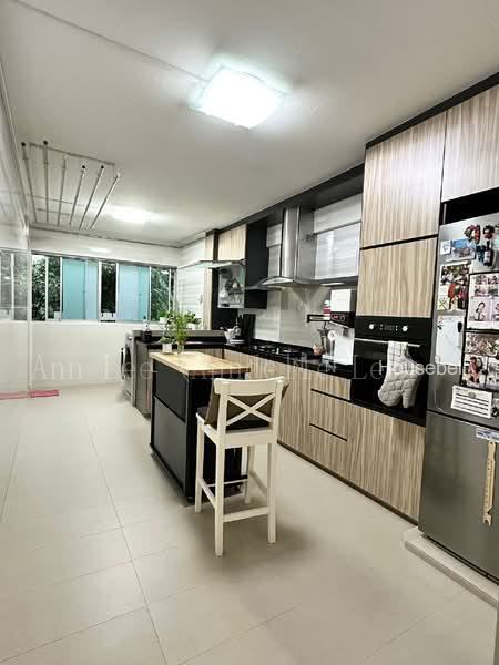 557 Ang Mo Kio Avenue 10(3)