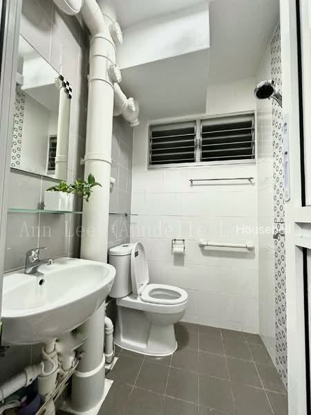 557 Ang Mo Kio Avenue 10(5)