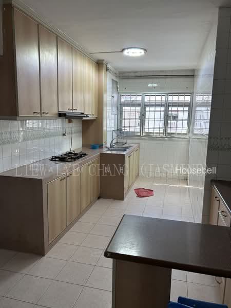 308 Woodlands Avenue 1(6)