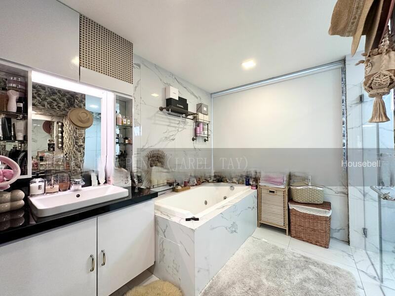 889A Tampines Street 81, S$ 879,999, 1,425 sqft, 组屋 - 5 I
