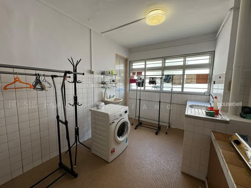 50 Chai Chee Street, S$ 1,150 /月, 122 sqft, 组屋 - 3 NG