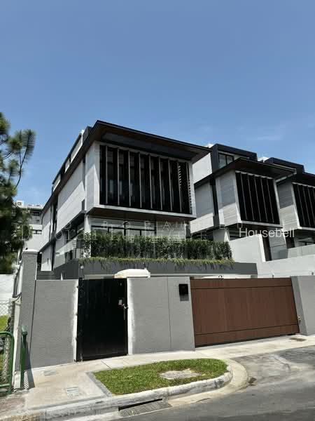 Bournemouth Rd. Brand New Freehold 2.5 Storey Buangalow w Basement. Top 2025 Q4 est, S$ 16,600,000, 8,826 sqft, 有地 - Detached House