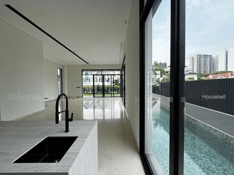 Bournemouth Rd. Brand New Freehold 2.5 Storey Buangalow w Basement. Top 2025 Q4 est, S$ 16,600,000, 8,826 sqft, 有地 - Detached House