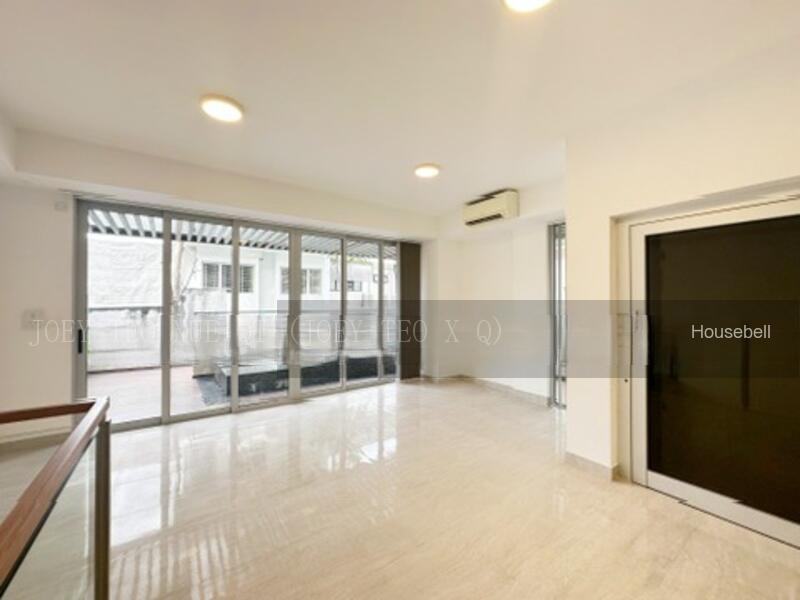 Charlton Residences, S$ 5,500,000 (可协商价格), 7,233 sqft, 有地 - Cluster House
