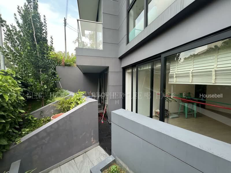 Serangoon Garden Estate, S$ 1,400 (可协商价格) /月, 有地 - Corner Terrace
