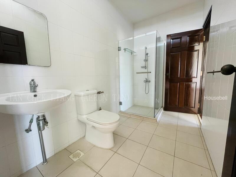 Coronation Road, S$ 18,000 (最低价格) /月, 3,300 sqft, 有地 - Semi-Detached House