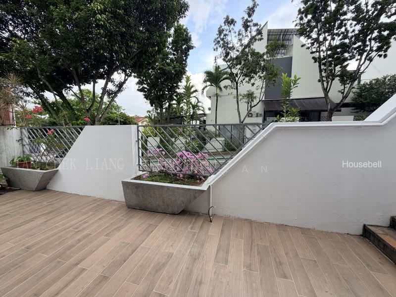 Coronation Road, S$ 18,000 (最低价格) /月, 3,300 sqft, 有地 - Semi-Detached House