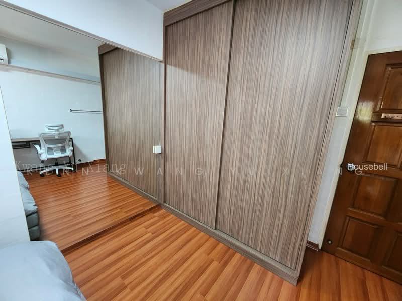 327 Ang Mo Kio Avenue 3, S$ 1,200 (可协商价格) /月, 150 sqft, 组屋 - 4 NG