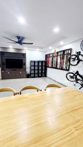 196 Rivervale Drive, S$ 3,600 (可协商价格) /月, 1,184 sqft, 组屋 - 5 A
