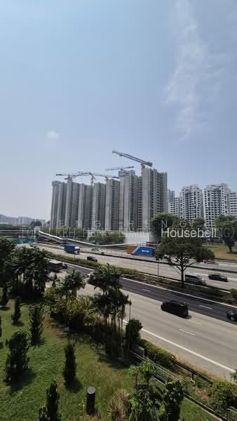195 Golden Clover, S$ 359,000 (可协商价格), 710 sqft, 组屋 - 3 I