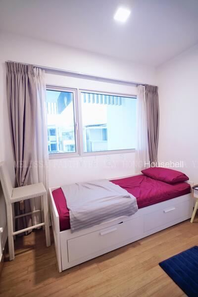 Eight Riversuites, S$ 1,420,000 (可协商价格), 700 sqft, 公寓 - Condominium