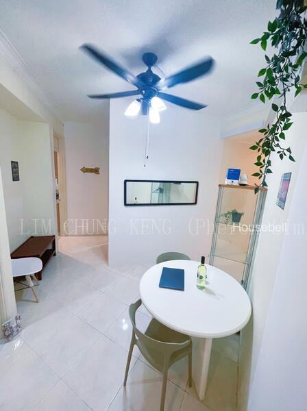 Elias Green, S$ 1,400 /月, 120 sqft, 公寓 - Condominium