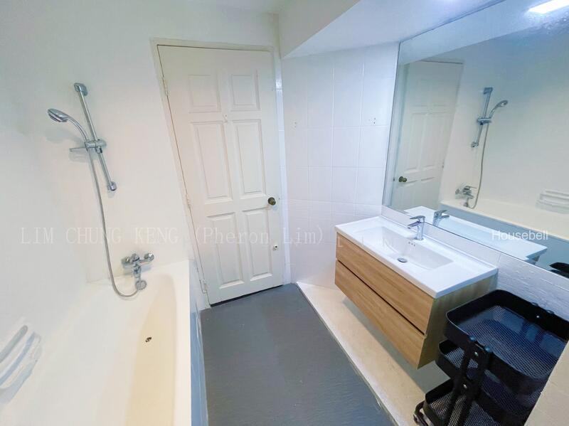 Elias Green, S$ 1,400 /月, 120 sqft, 公寓 - Condominium