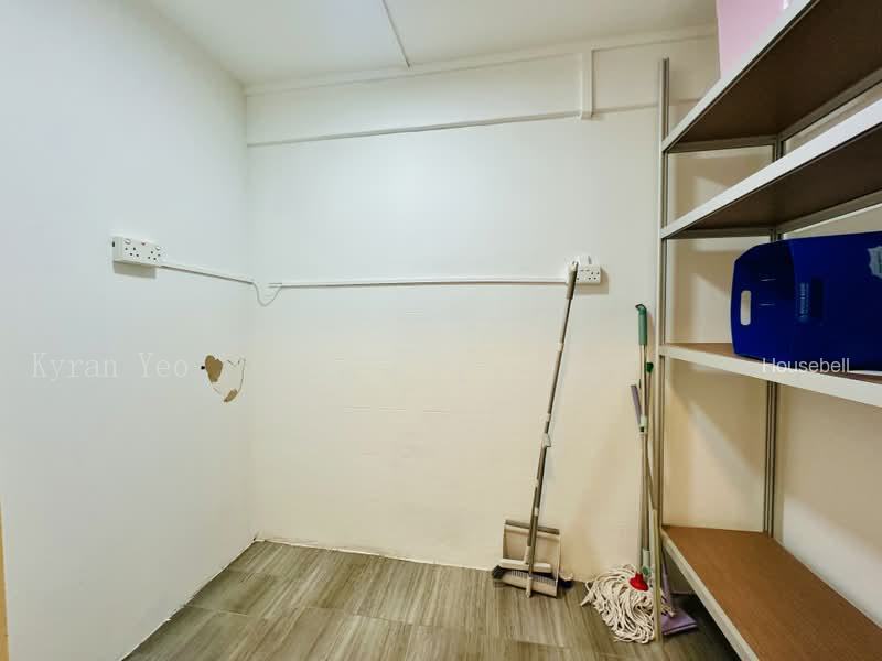 236 Jurong East Street 21, S$ 3,668 /月, 868 sqft, 组屋 - 3 Premium