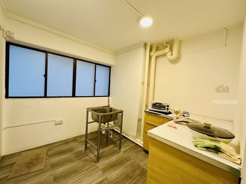 236 Jurong East Street 21, S$ 3,668 /月, 868 sqft, 组屋 - 3 Premium