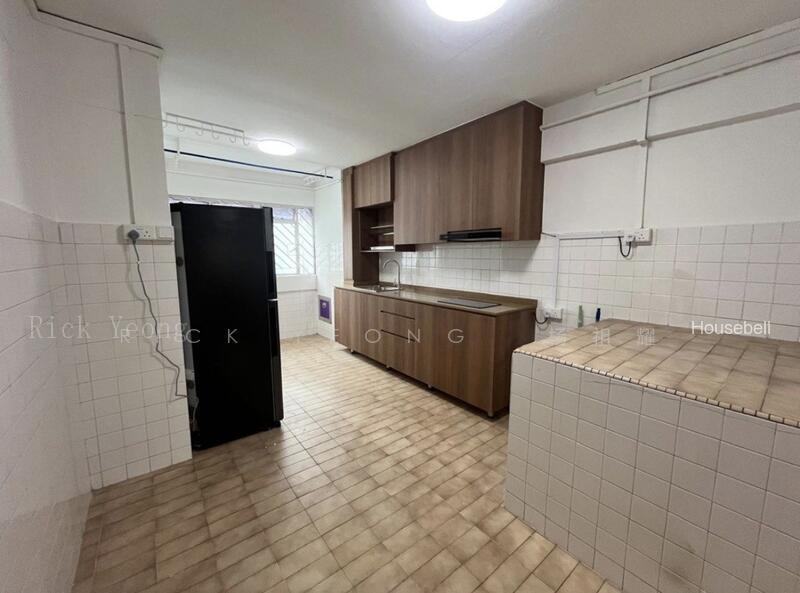 374 Bukit Batok Street 31, S$ 3,200 (最低价格) /月, 689 sqft, 组屋 - 3 NG