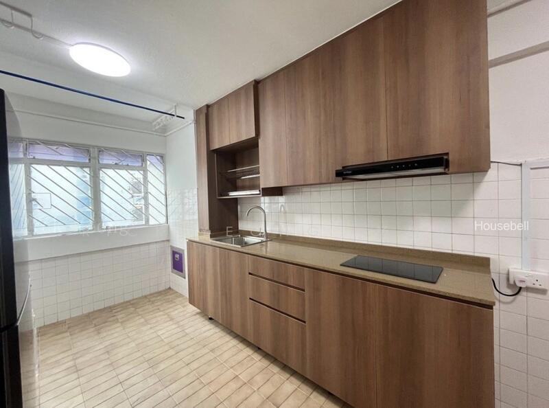 374 Bukit Batok Street 31, S$ 3,200 (最低价格) /月, 689 sqft, 组屋 - 3 NG