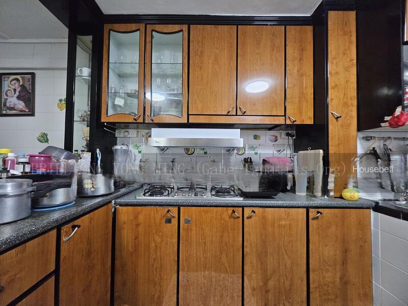 341 Hougang Avenue 7, S$ 900 /月, 150 sqft, 组屋 - 4 NG
