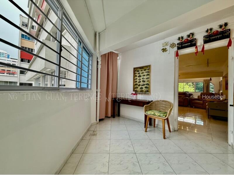 102 Bukit Batok West Avenue 6(4)
