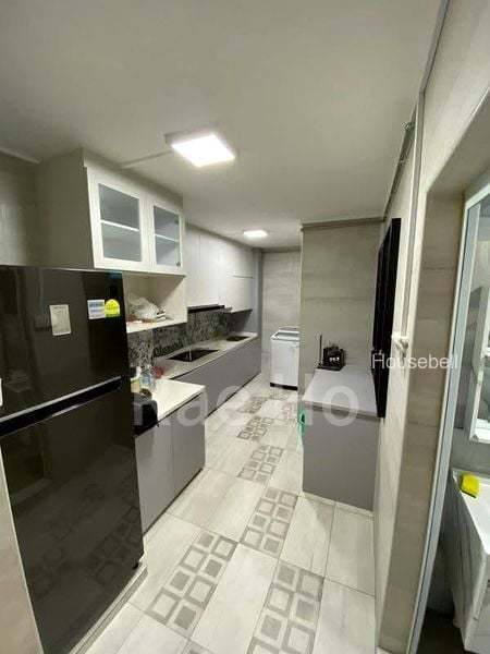 579 Woodlands Drive 16(2)