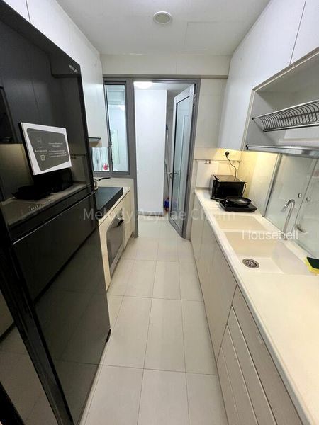 A Treasure Trove, S$ 1,299 /mo, 1,206 sqft, Condos - Condominium