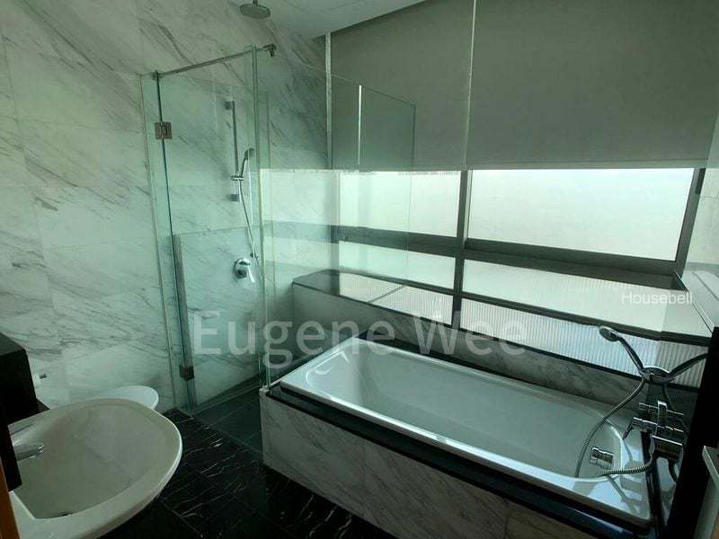 2 Bed Condo for Rent in  Lush On Holland Hill(2)
