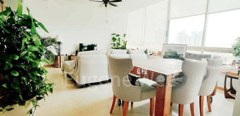 2 Bed Condo for Rent in  Lush On Holland Hill(1)