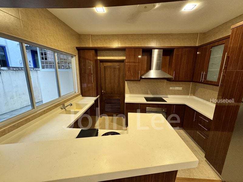 5+1 Bed Semi-Detached House (Landed) for Rent in  Woo Mon Chew Road(5)