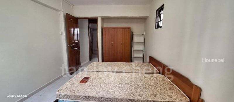 229 Serangoon Avenue 4(5)