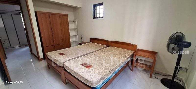 229 Serangoon Avenue 4(6)