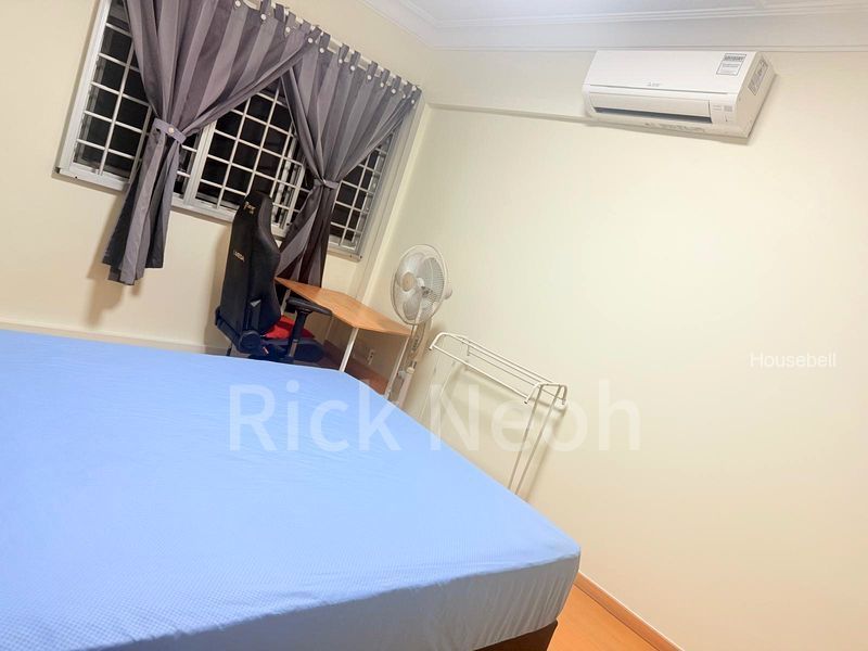 543 Jurong West Street 42(5)