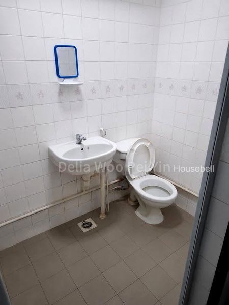617 Choa Chu Kang North 7, S$ 1,000 /mo, 80 sqft, HDB - 5 A