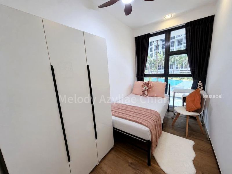 Prive, S$ 1,200 /mo, 100 sqft, Condos - Condominium
