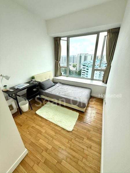 The Centris, S$ 1,740 /mo, 100 sqft, Condos - Apartment
