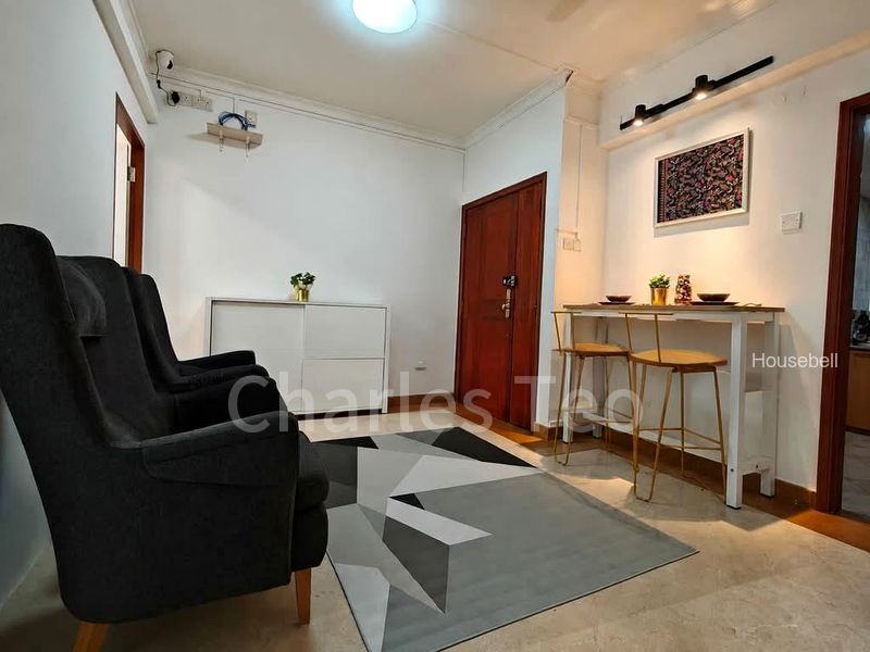 Emerald Garden, S$ 2,000 /mo, 120 sqft, Condos - Condominium