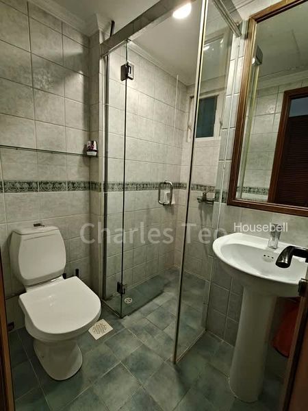 Emerald Garden, S$ 2,000 /mo, 120 sqft, Condos - Condominium