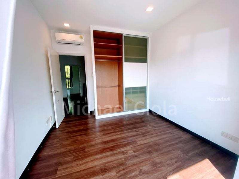 6 Bed Terraced House (Landed) for Rent in  La Suisse, S$ 10,000 /月, 4,300 sqft, 有地 - Terraced House