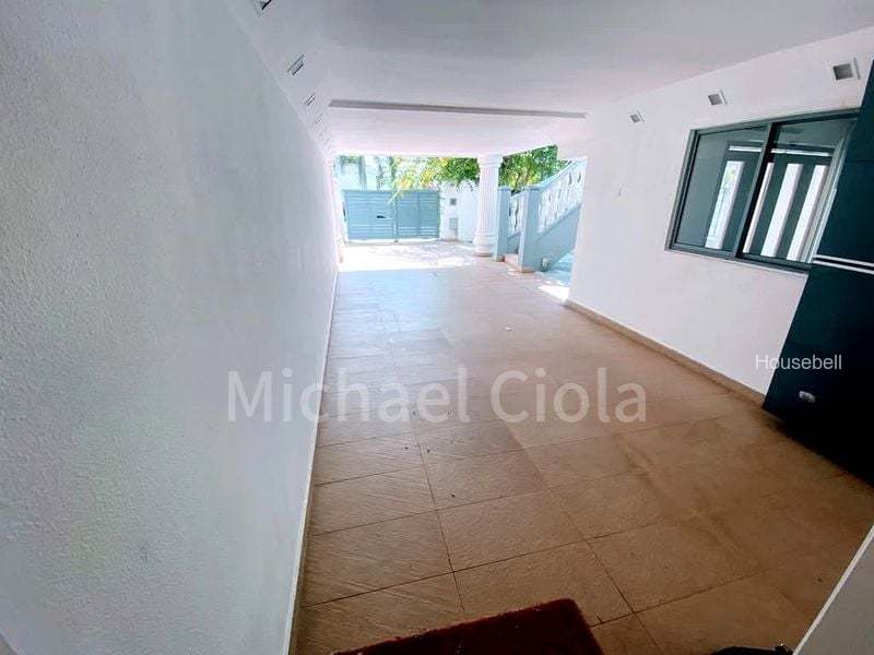 6 Bed Terraced House (Landed) for Rent in  La Suisse, S$ 10,000 /月, 4,300 sqft, 有地 - Terraced House