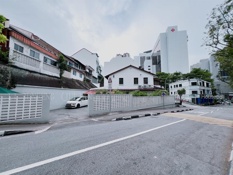 Jalan Kayu Manis huge corner terrace next to Orchard Road, S$ 11,500,000, 3,000 sqft, 有地 - Corner Terrace