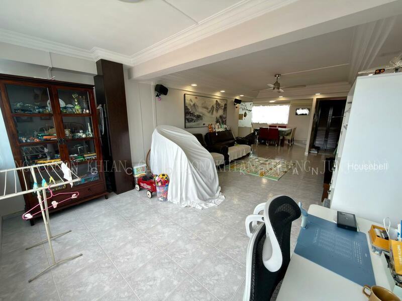 161 Yishun Street 11, S$ 730,000 (可协商价格), 1,346 sqft, 组屋 - 5 I