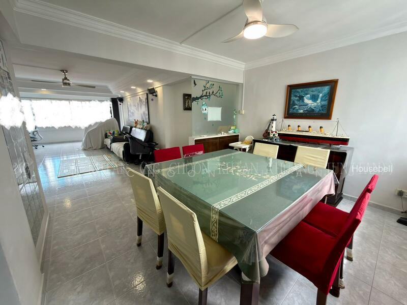 161 Yishun Street 11, S$ 730,000 (可协商价格), 1,346 sqft, 组屋 - 5 I