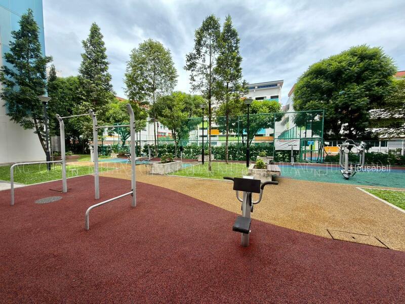 161 Yishun Street 11, S$ 730,000 (可协商价格), 1,346 sqft, 组屋 - 5 I