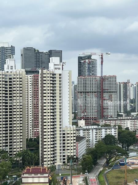 117 Bukit Merah Central
