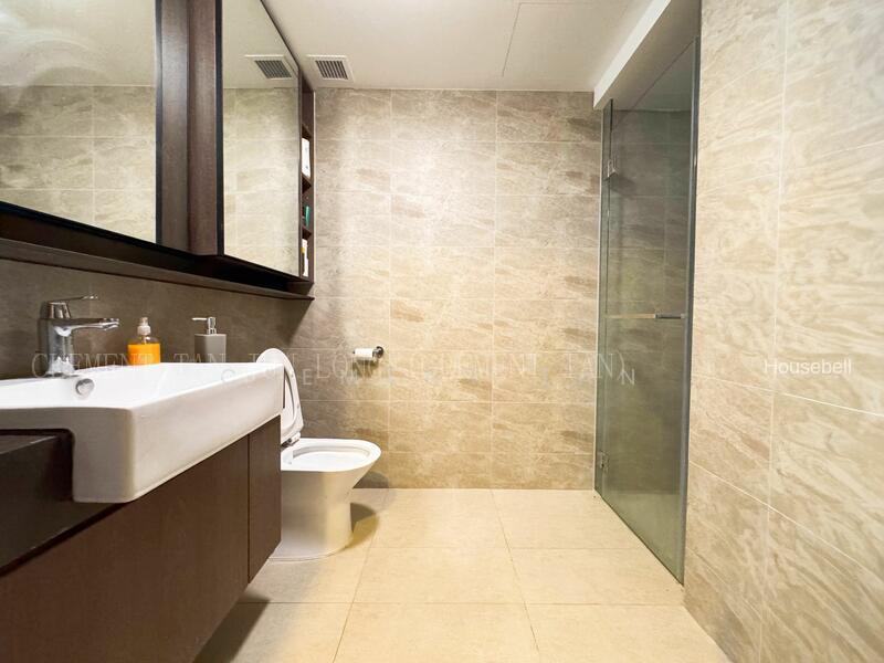 Riverfront Residences, S$ 1,740,000 (可协商价格), 1,033 sqft, 公寓 - Condominium