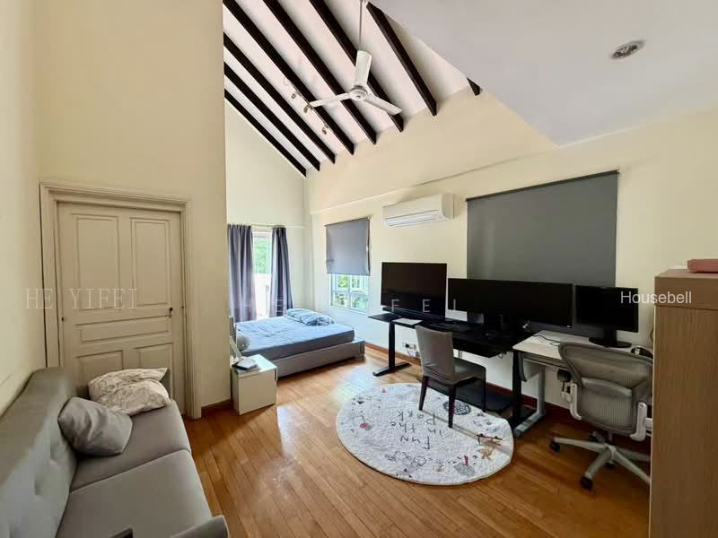 Charming GCB, Victoria Park Road, Bukit Timah Holland Village Enclave, S$ 32,000 (可协商价格) /月, 8,900 sqft, 有地 - Good Class Bungalow