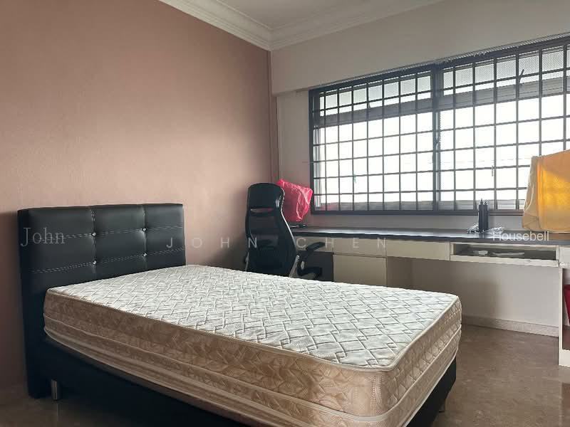 672 Jalan Damai